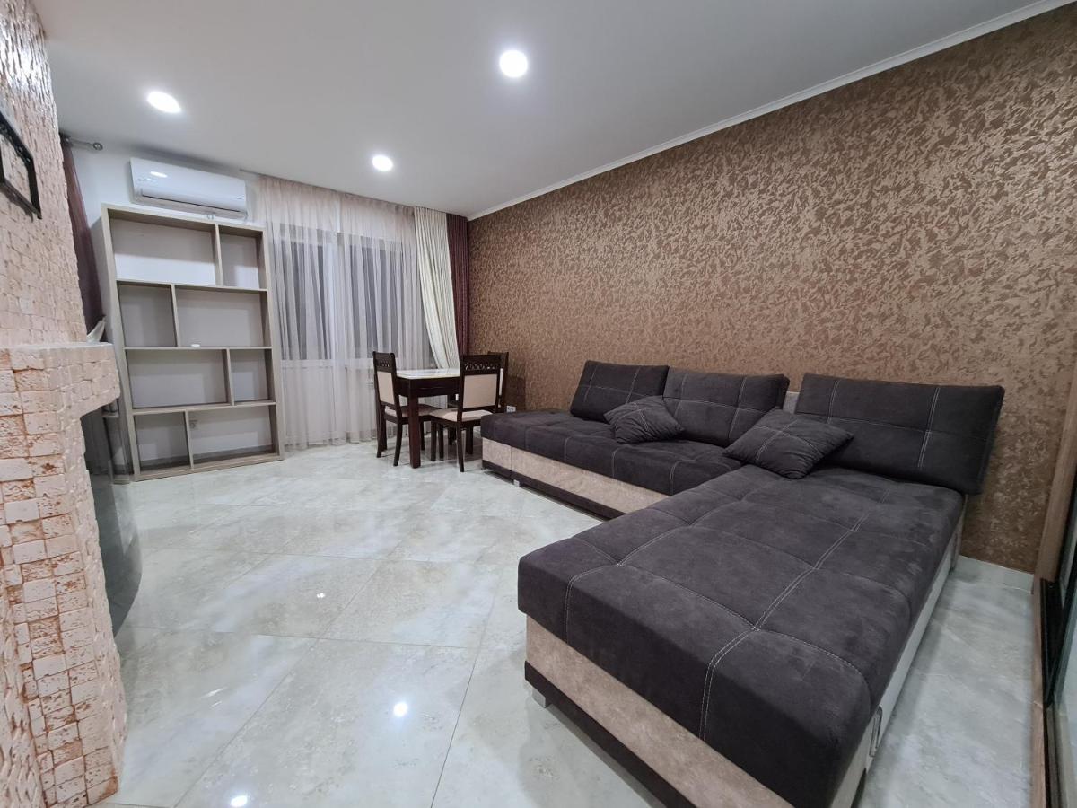 127-avenue Apartment Chernivtsi
