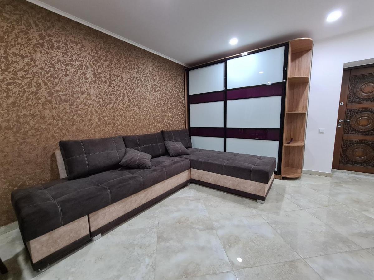 127-avenue Apartment *